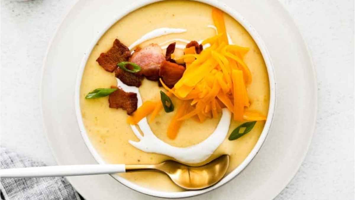 Instant Pot Potato Soup Recipe. P