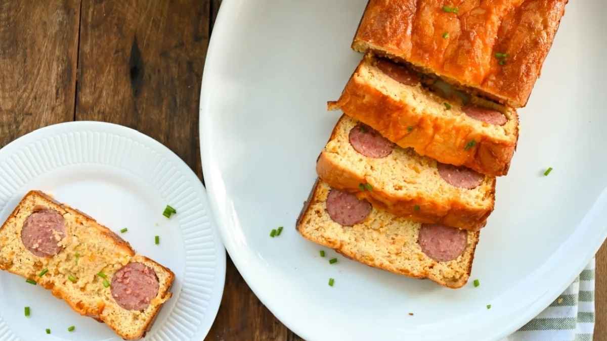 Keto Kielbasa Cornbread.