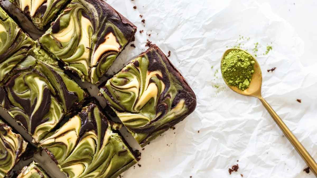 Matcha Brownie With Cheesecake Swirl. 