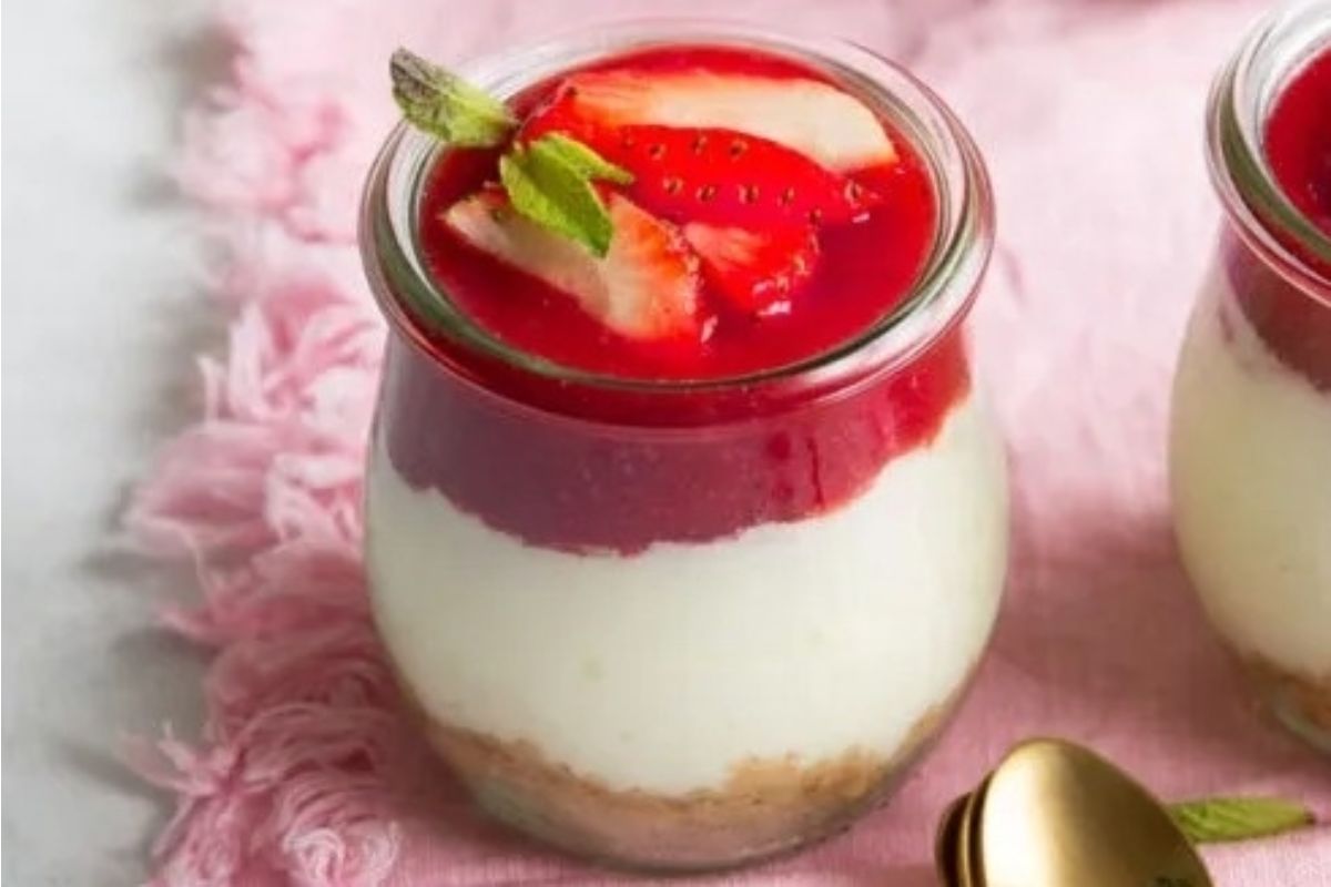 No Bake Strawberry Cheesecake No Egg No Gelatin
