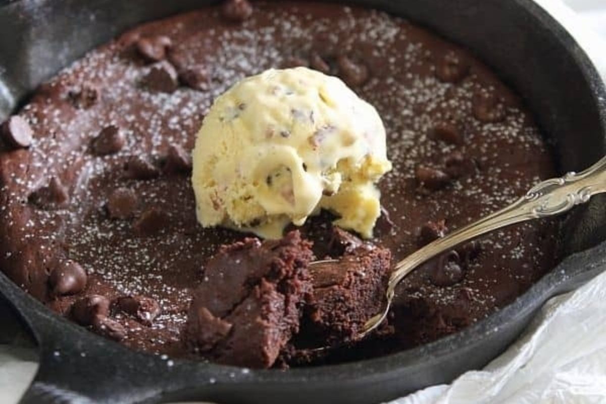 Paleo Skillet Brownie