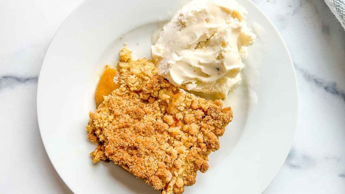 Peach Cobbler With Cake Mix.