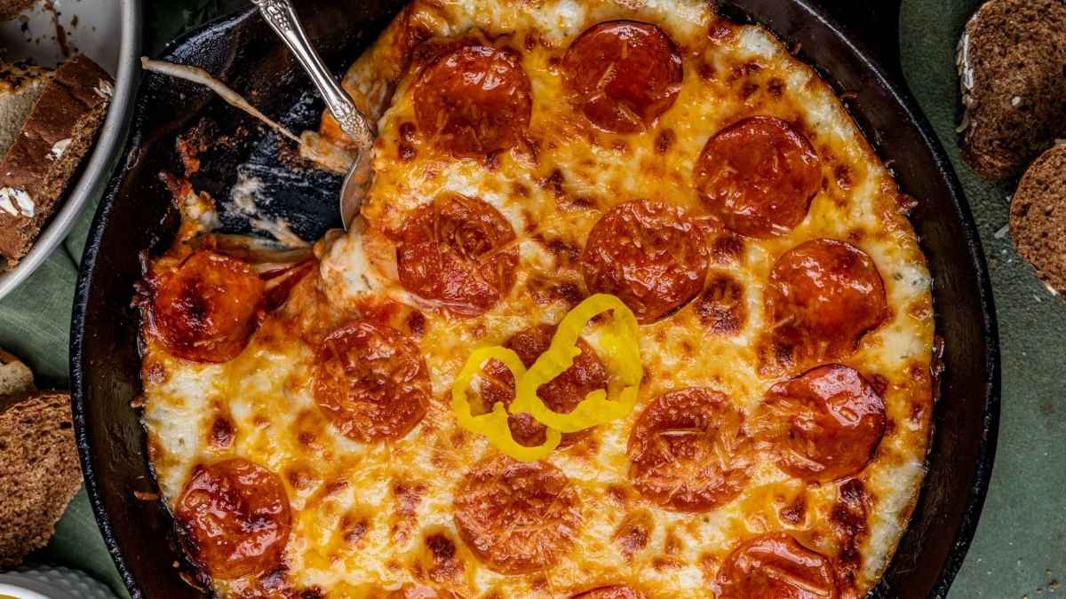 Pepperoni Pizza Dip.