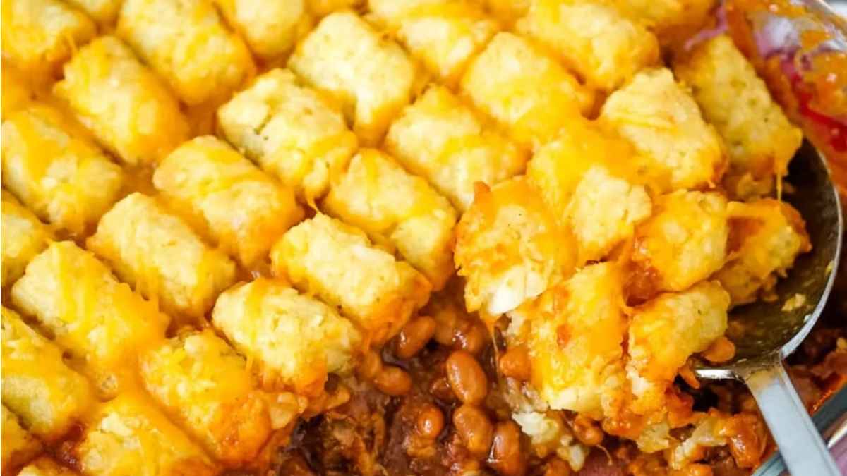 Pulled Pork Tater Tot Casserole.