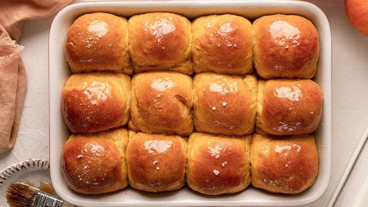Pumpkin Dinner Rolls.