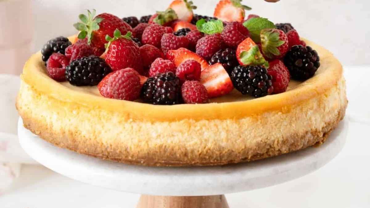 Ricotta Cheesecake. 