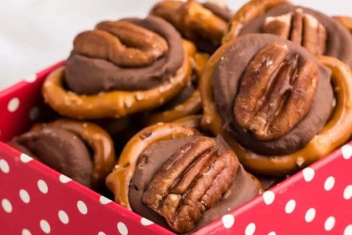 Rolo Pretzel Turtles
