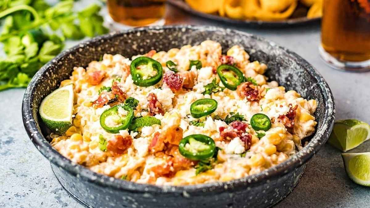 Slow Cooker Spicy Corn And Jalapeño Cheese Dip.