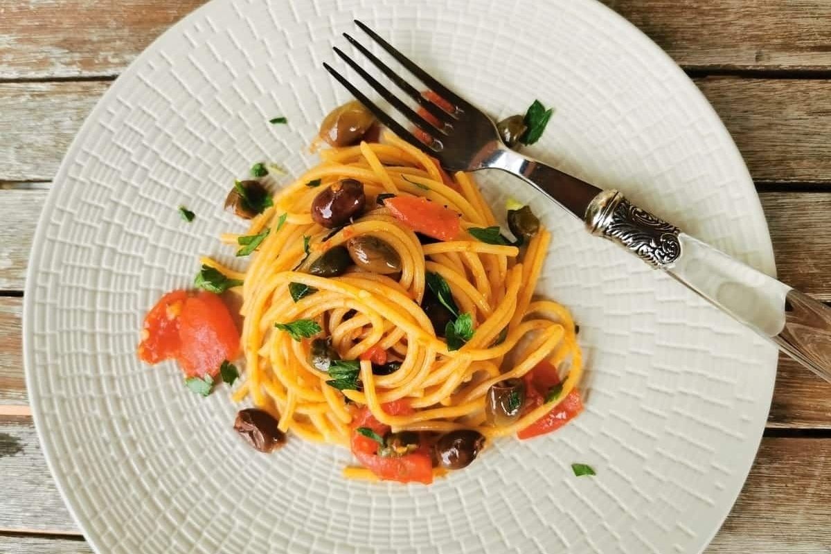 Spaghetti Alla Puttanesca The Authentic Italian Recipe