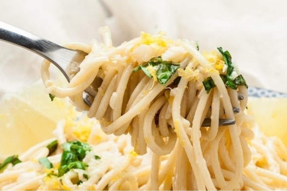 Spaghetti With Lemon And Olive Oil Al Limone