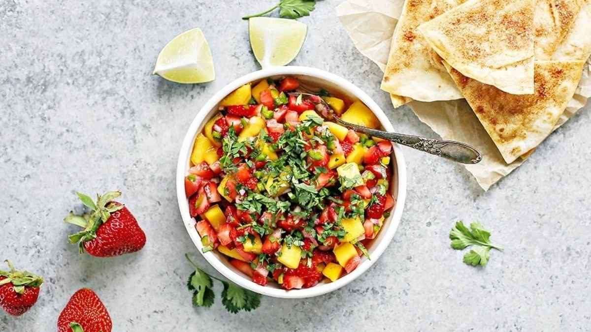 Strawberry Mango Salsa and Easy Homemade Cinnamon Chips.