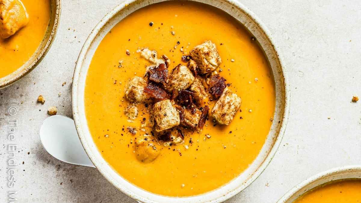 Sweet Potato Bisque With Cinnamon Croutons. 