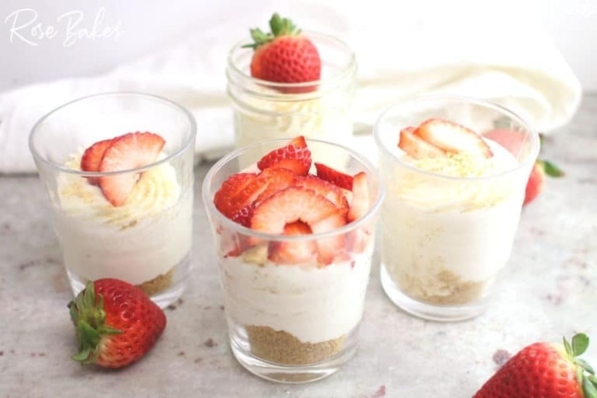 The Creamiest No Bake Cheesecake Cups Recipe