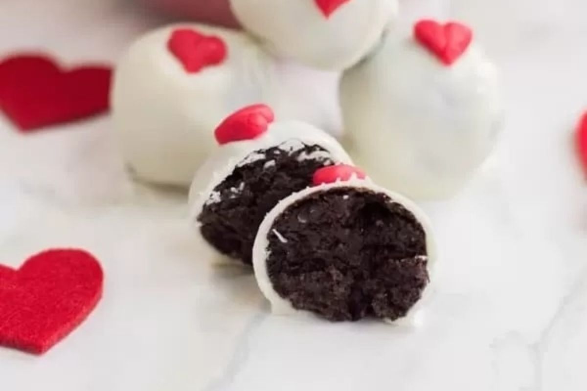 Valentines Day Dessert Truffles