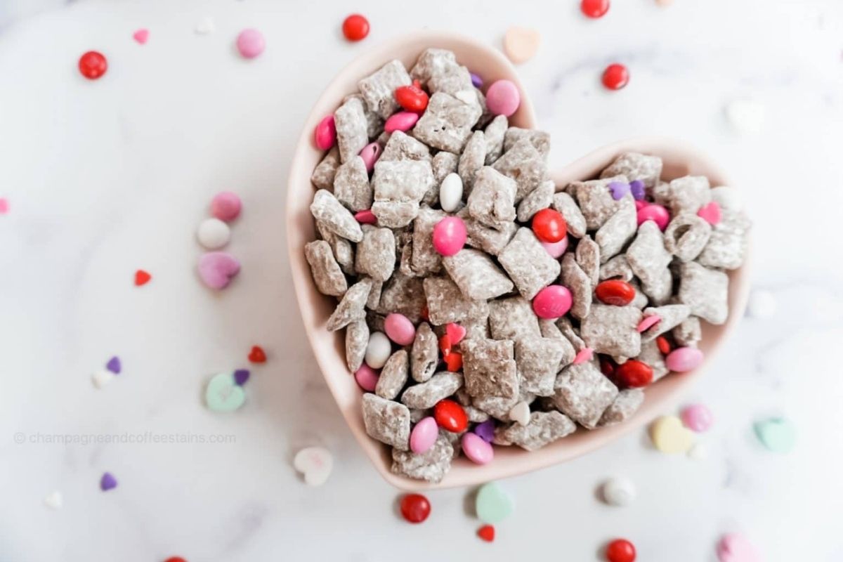 Valentines Muddy Buddies