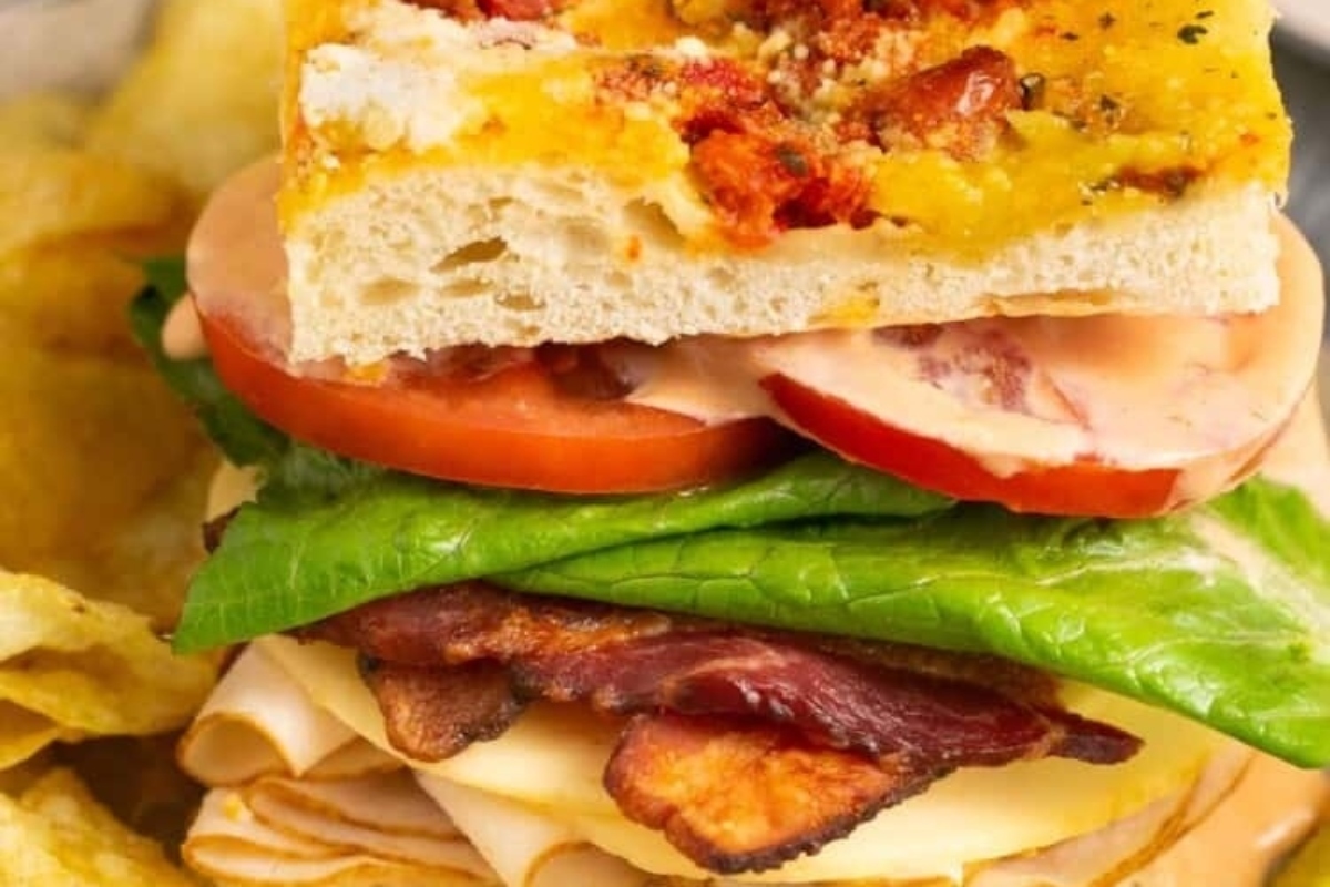 Bacon Turkey Bravo Panera Copycat.