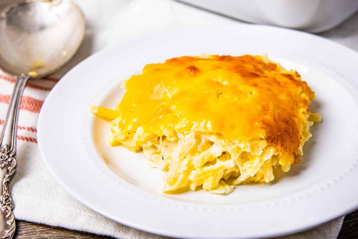 Cheesy Hashbrown Casserole (Cracker Barrel Copycat).