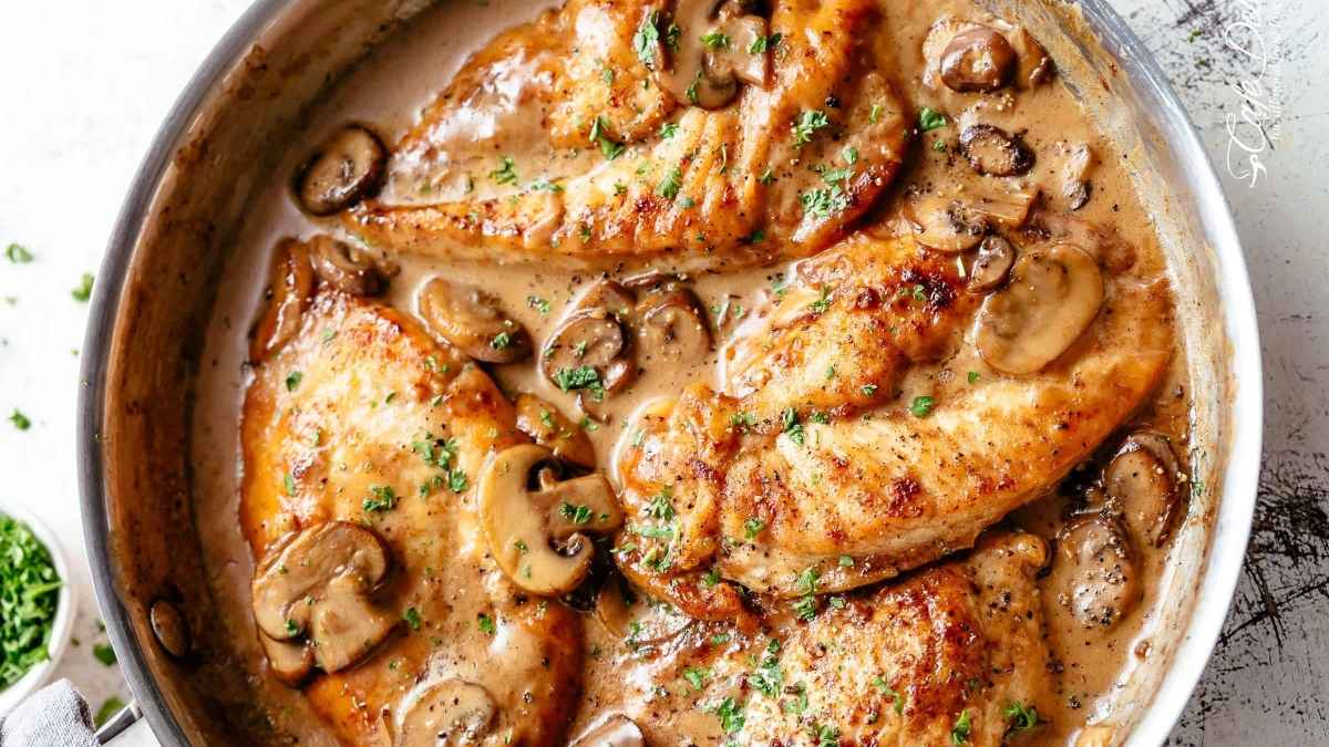 Easy Creamy Chicken Marsala.