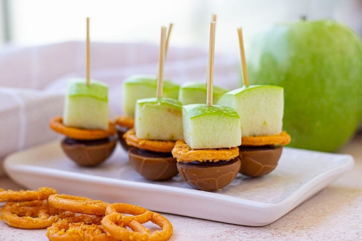 3 Ingredient Caramel Apple Bites