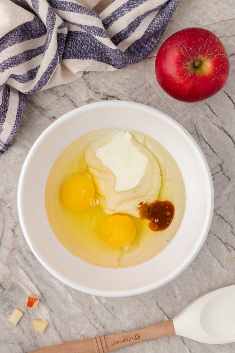 Apple cake ingredients.