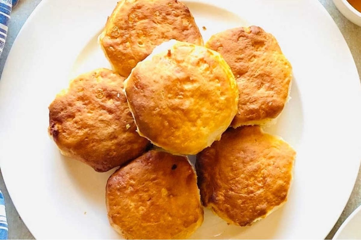 Air Fryer Biscuits