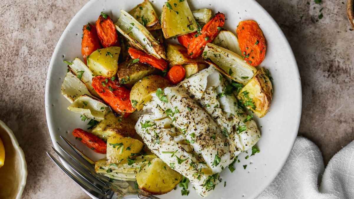 Baked Sheet Pan Cod Dinner.