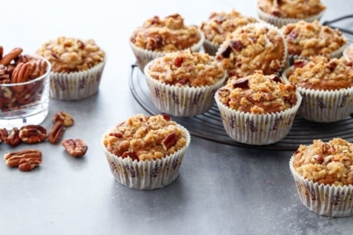 Banana Pecan Crumb Muffins