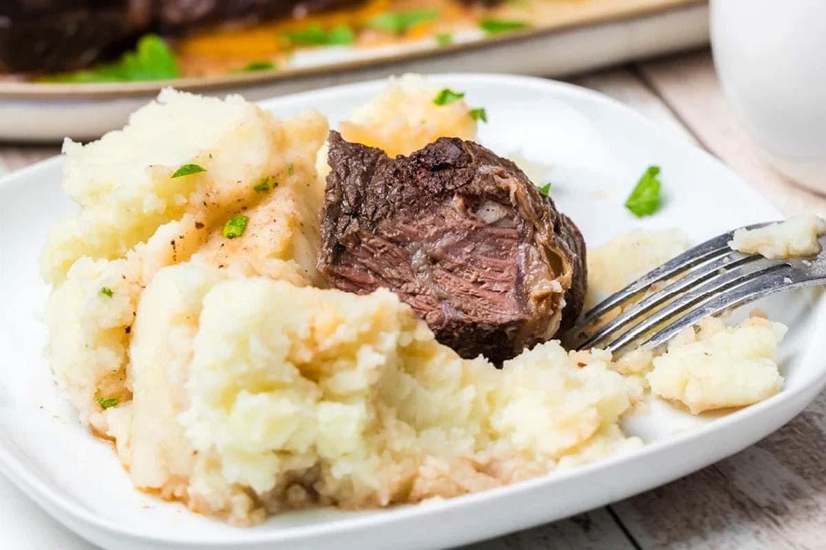 Instant Pot Beef Short Ribs Recipe. 