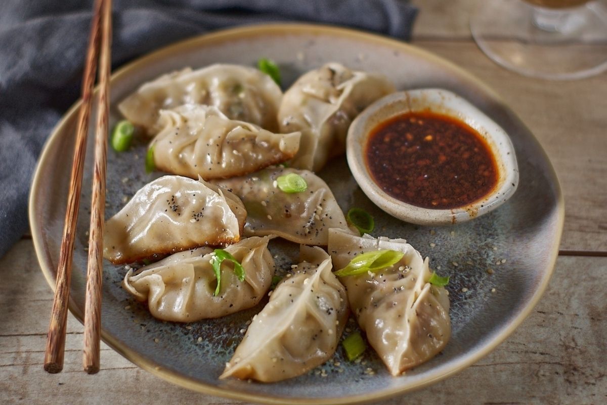 Best Pan Fried Gyoza Recipe Japanese Pork Dumplings 1