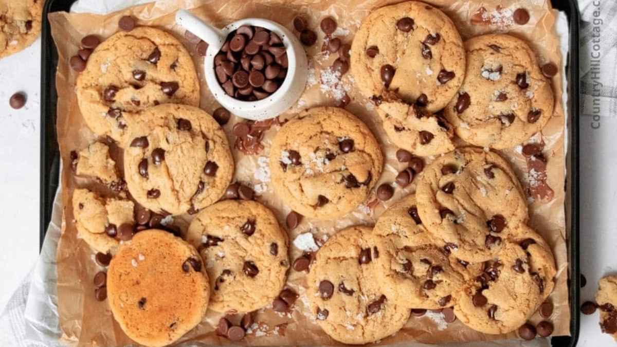 Bisquick Chocolate Chip Cookies.