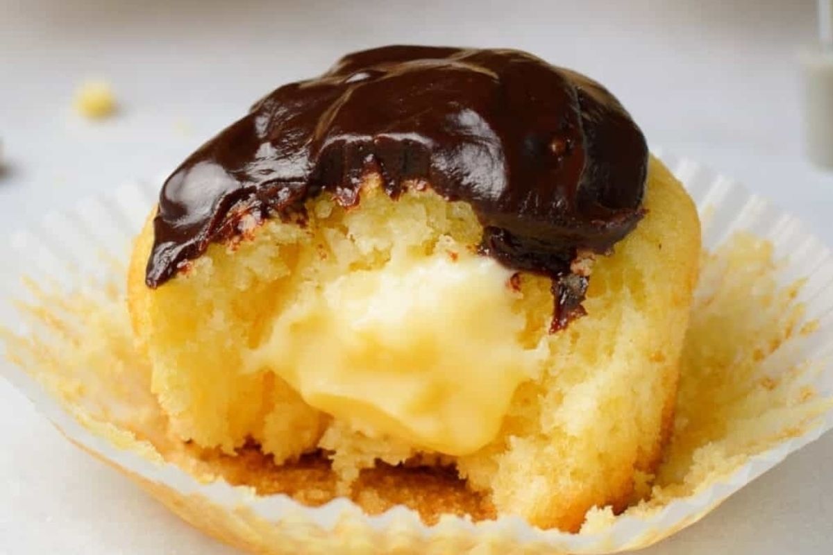 Boston Cream Pie Cupcakes