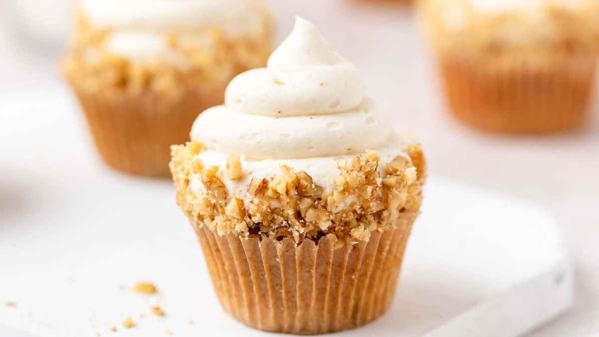 brown butter carrot cake cupcakes.