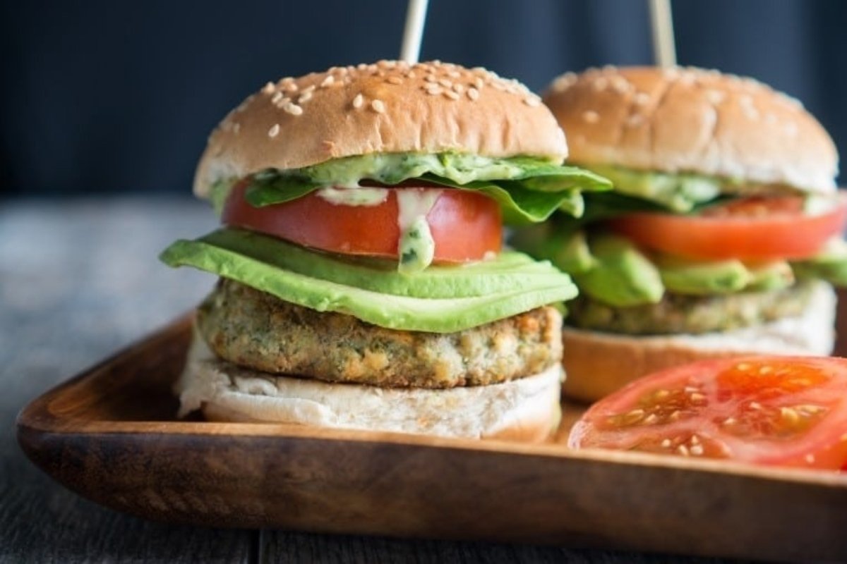 California Turkey Burgers Pesto Spread