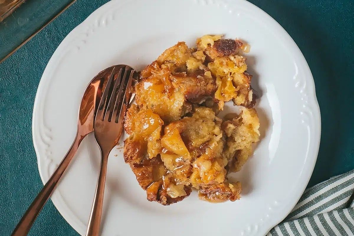 Caramelized Pineapple Bread Pudding With Brown Sugar Sauce