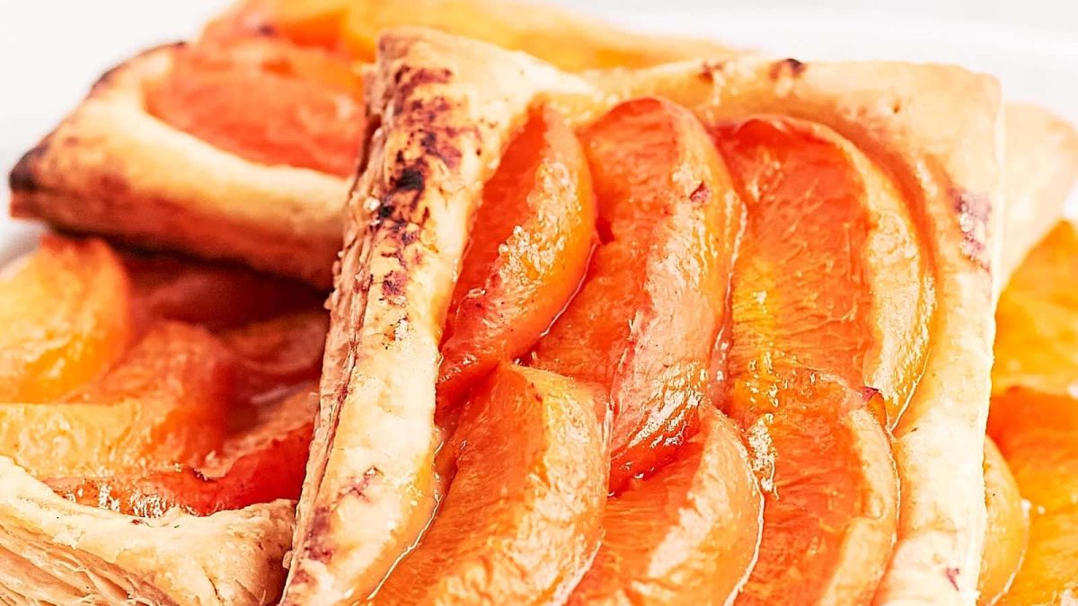 Cheerful Cook Apricot Tart