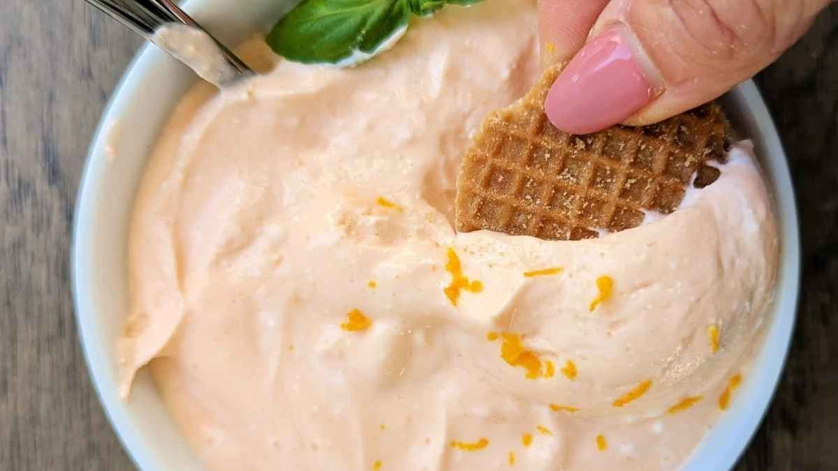 Cottage Cheese Orange Creamsicle Protein Bowl. 