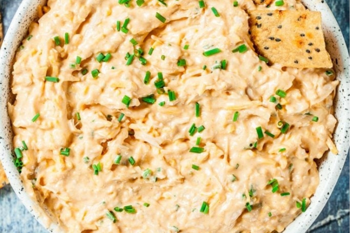 Easy Chicken Dip.