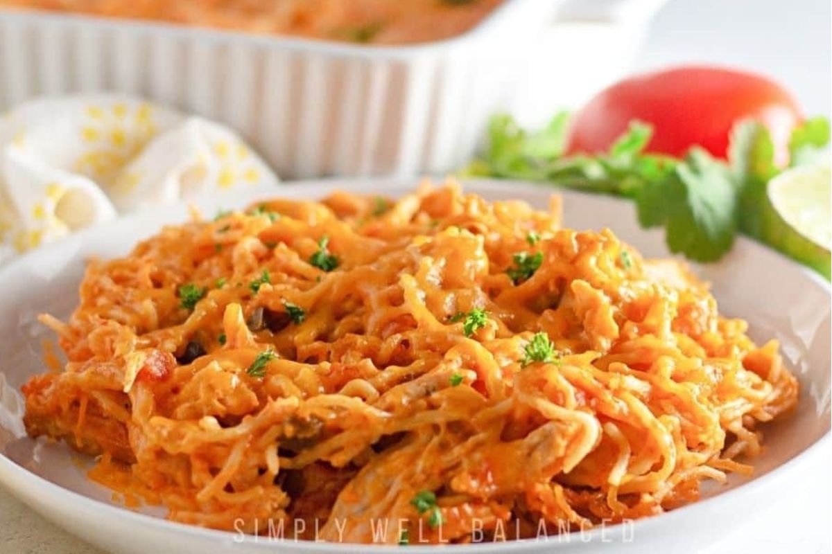 Easy Cheesy Chicken Taco Spaghetti Recipe