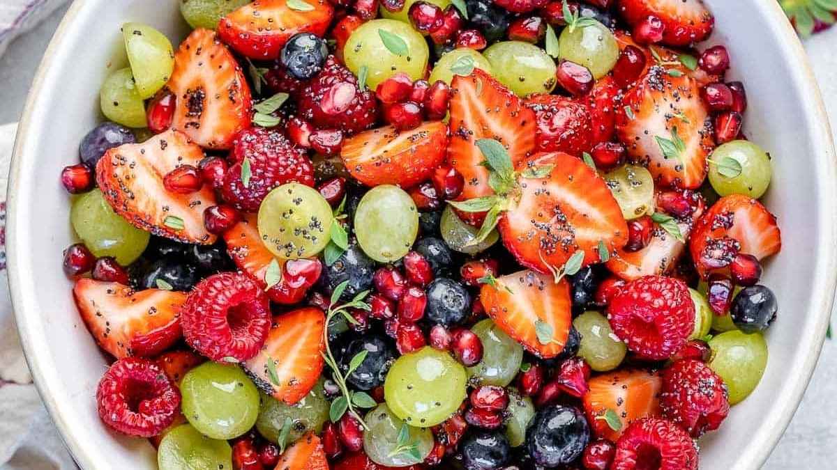 Easy Fruit Salad Recipe.