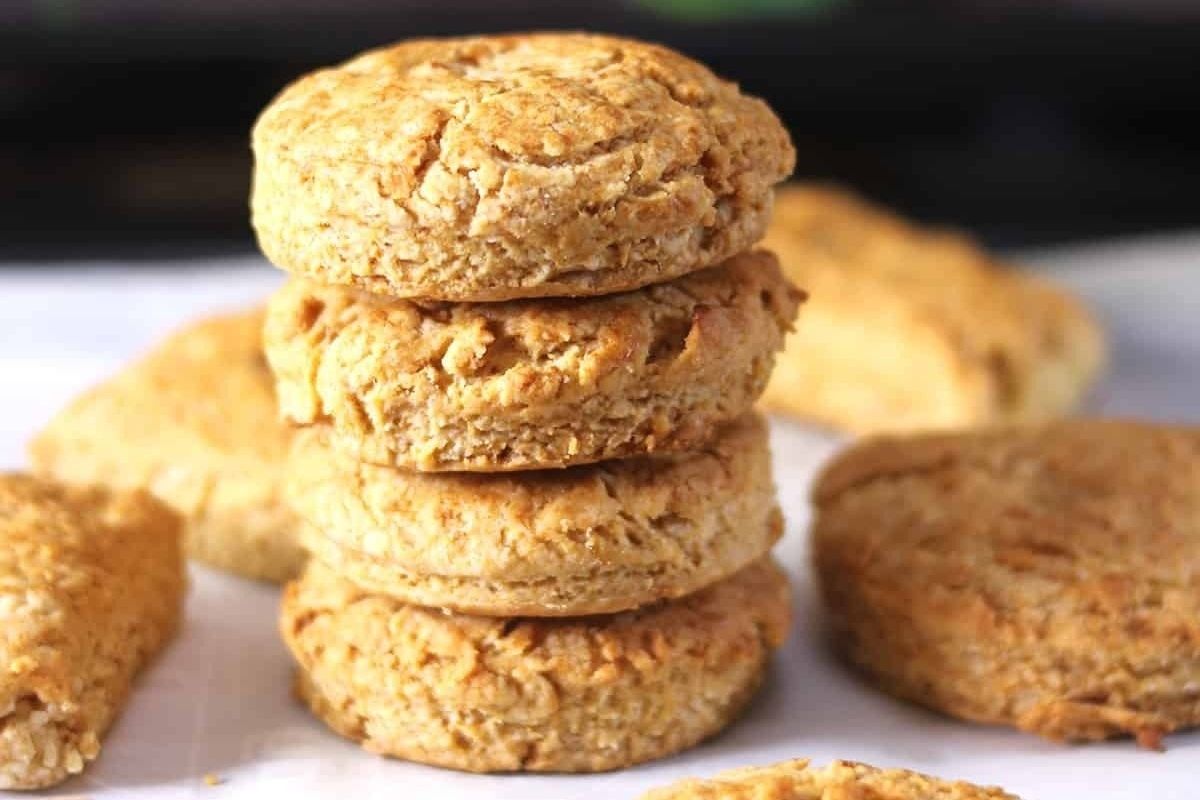 Easy Homemade Buttermilk Biscuits from Scratch