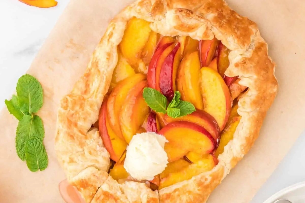Easy Peach Galette Recipe With Puff Pastry