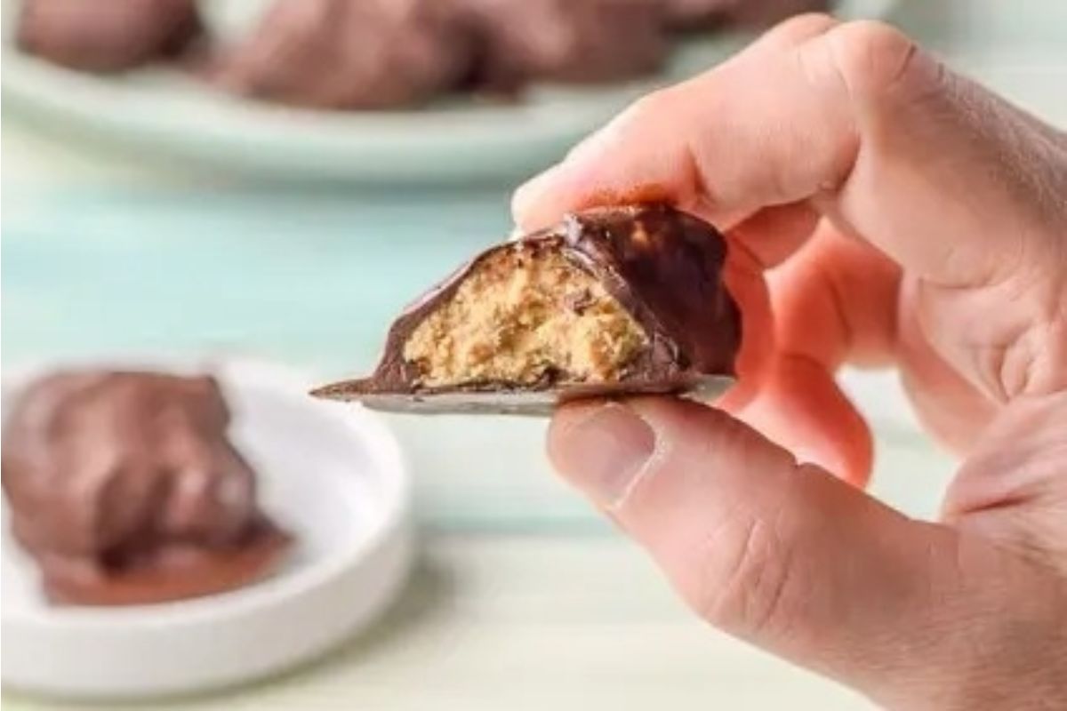 Easy Peanut Butter Balls