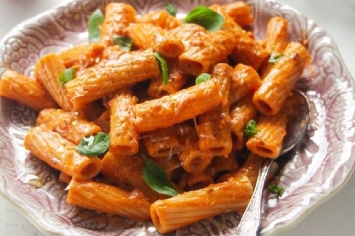 Easy Spicy Rigatoni