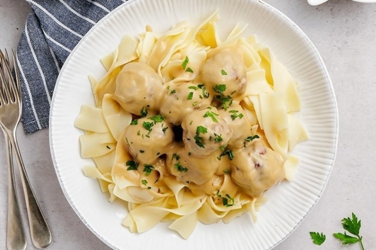 Easy Swedish Meatball Recipe