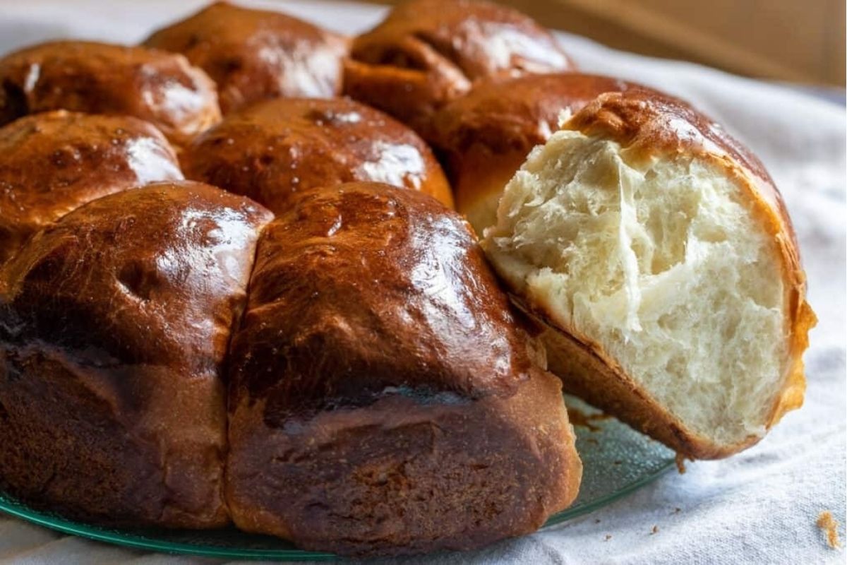 Fluffy Japanese Hokkaido Milk Bread Recipe