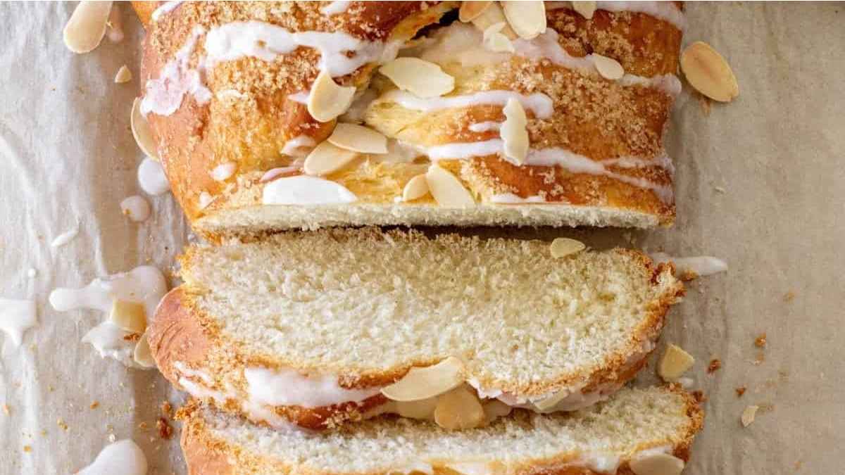Glazed Easter Bread (With Video).