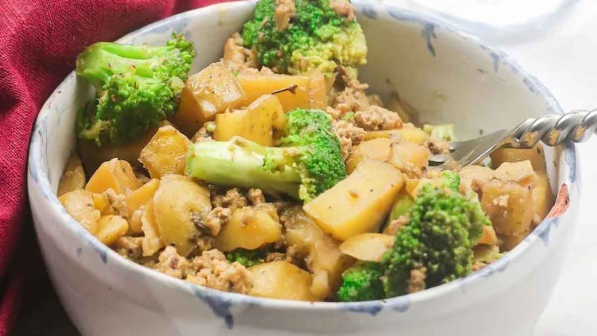 Ground Turkey Potato Skillet.