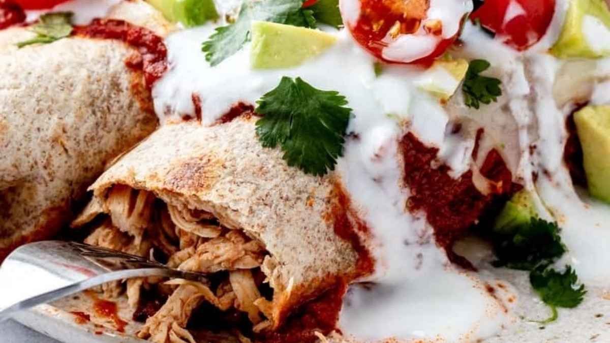 Healthy Chicken Enchiladas Recipe. 