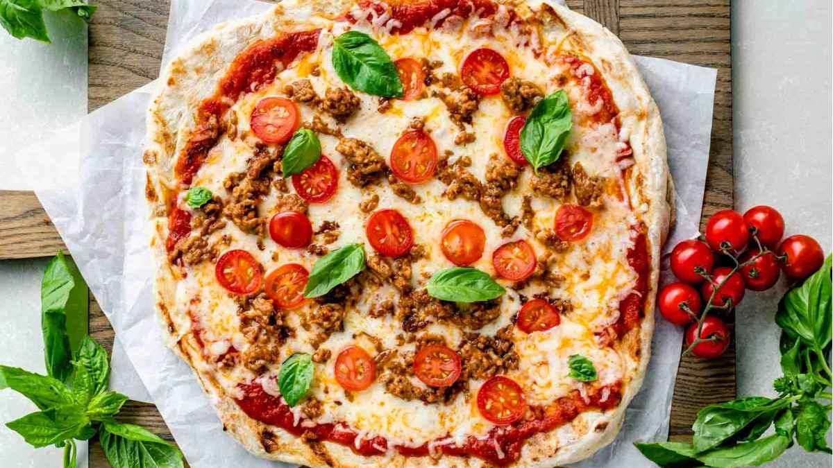 How To Make Grilled Pizza.