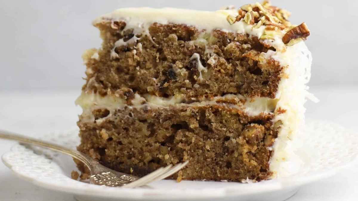 Hummingbird Cake. 